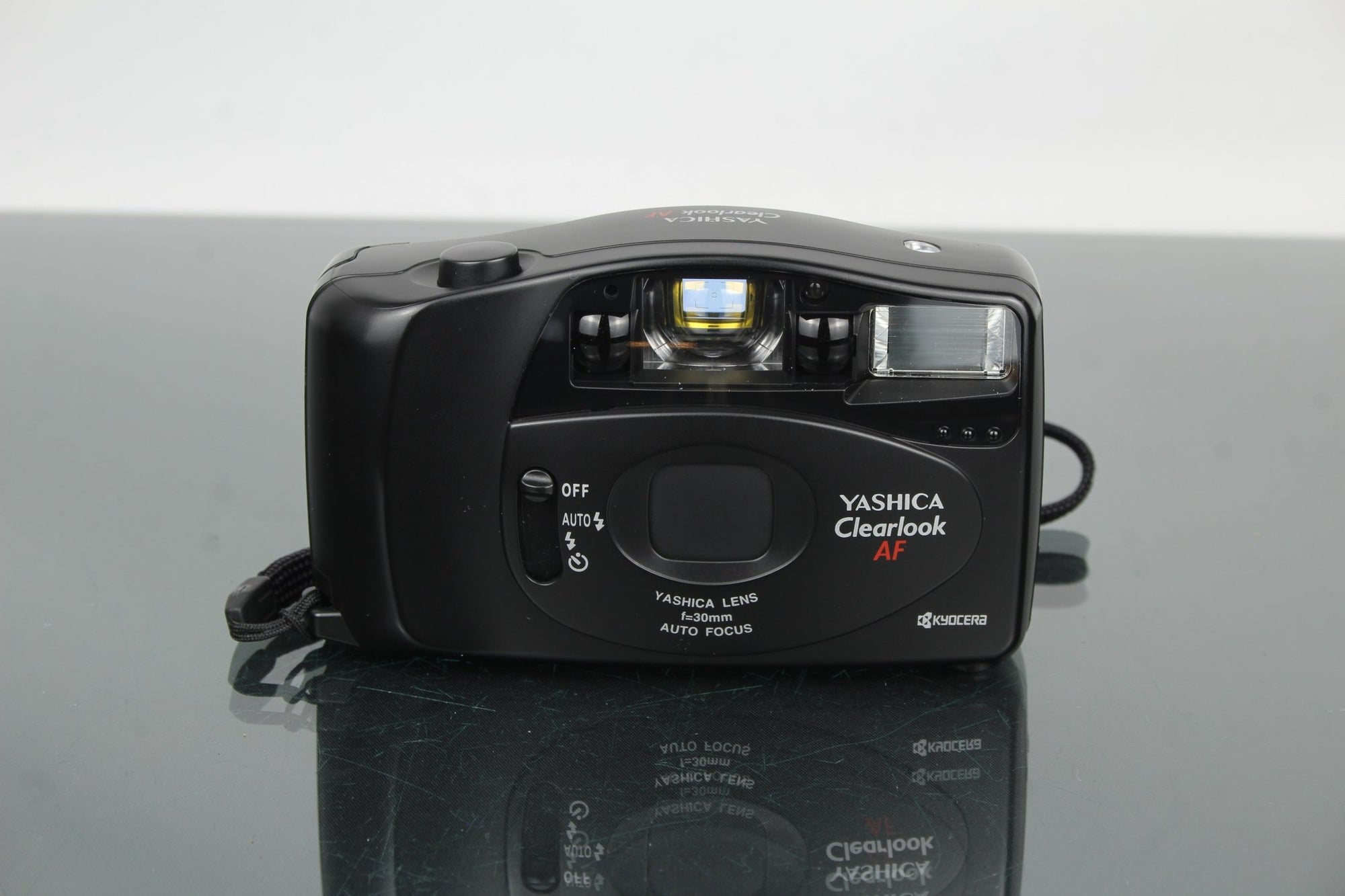 Yashica ClearLook AF - Dutch|Thrift