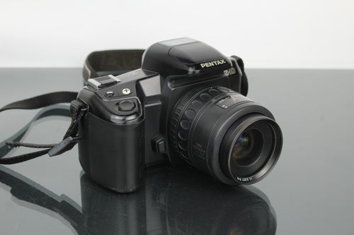 Pentax Z-10 + 1:4-5.6 35-80mm lens