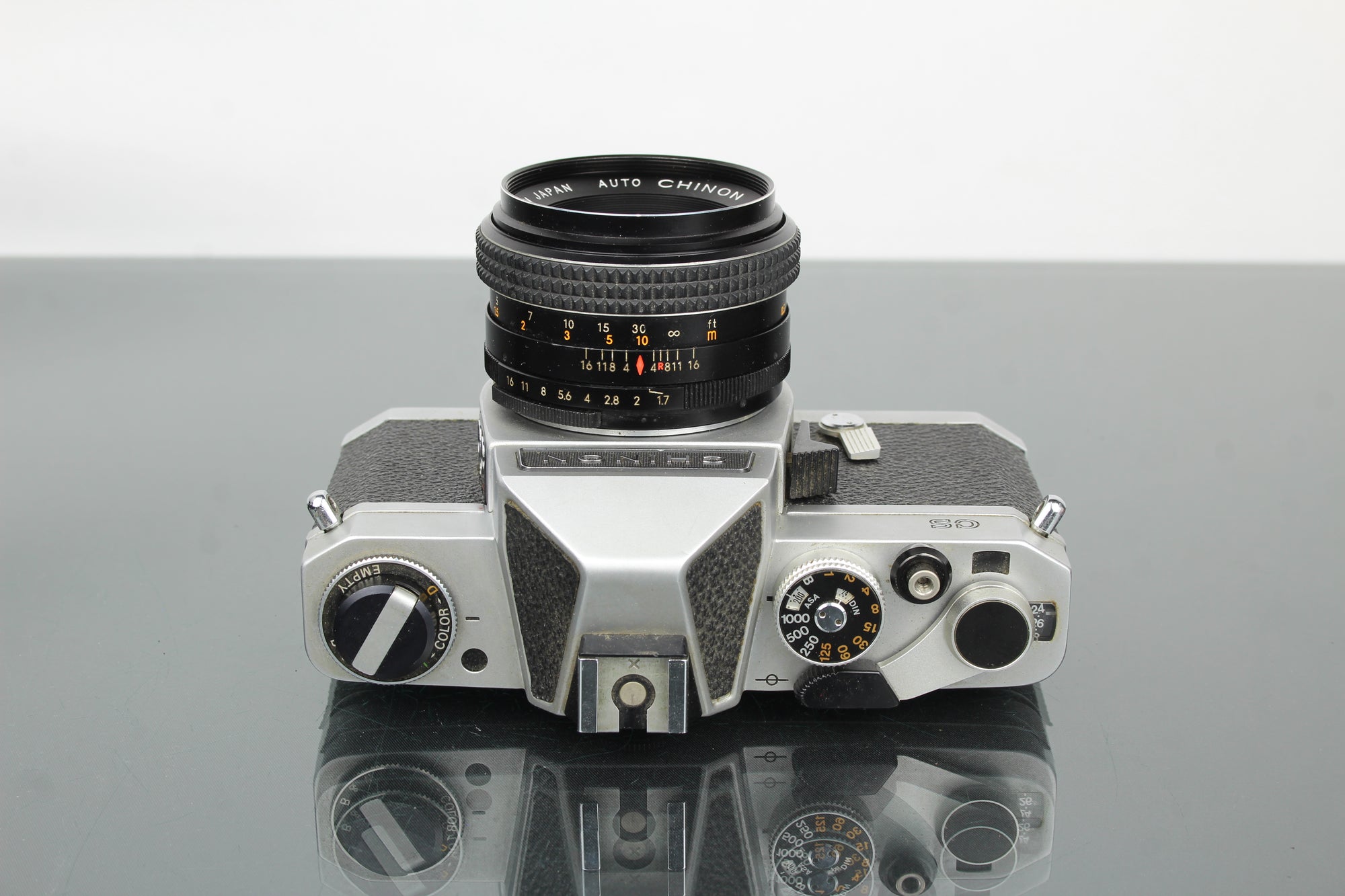 Chinon CS + lente Chinon de 55 mm 1.7