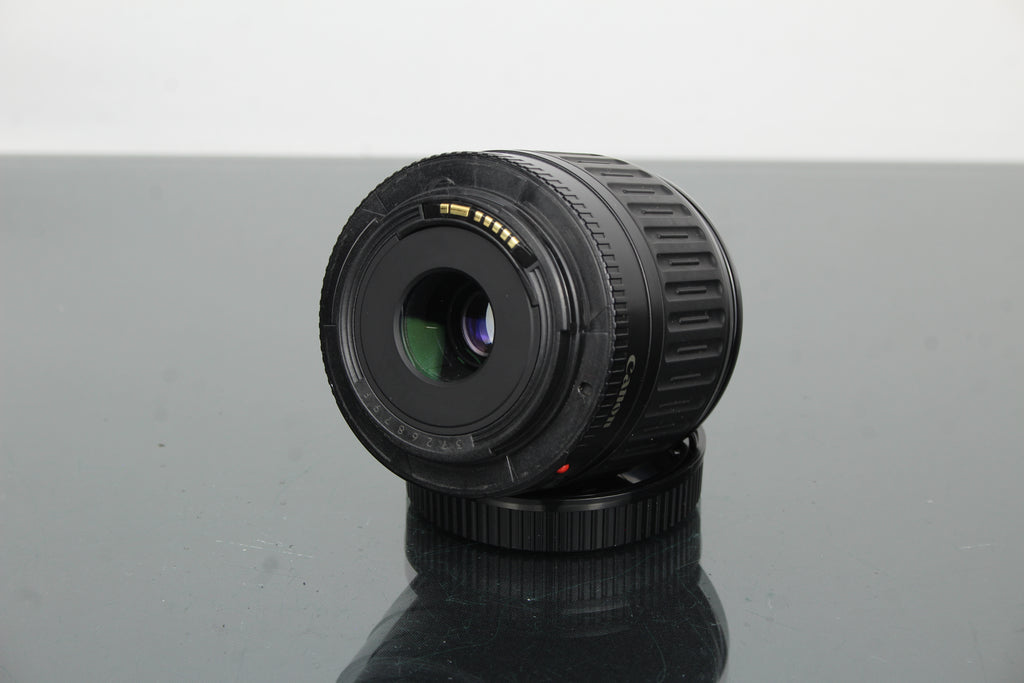 Lente Zoom Canon EF 35-80mm 1:4-5.6 + Montura Canon EF