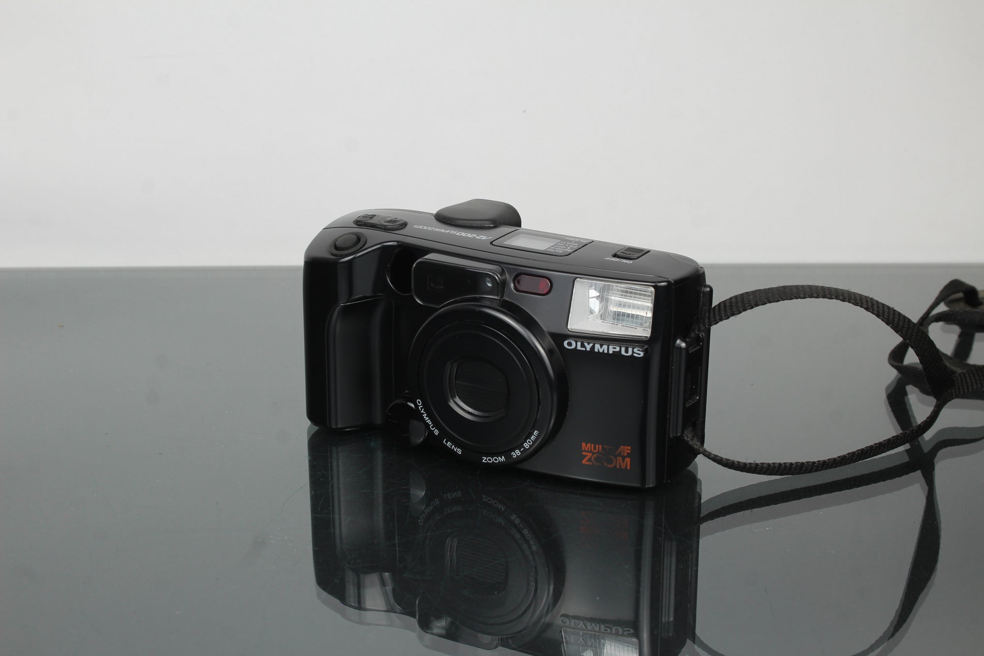 Olympus AZ-200