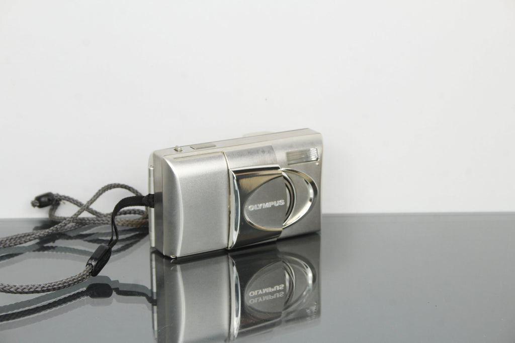 Olympus Mju-V Todo clima