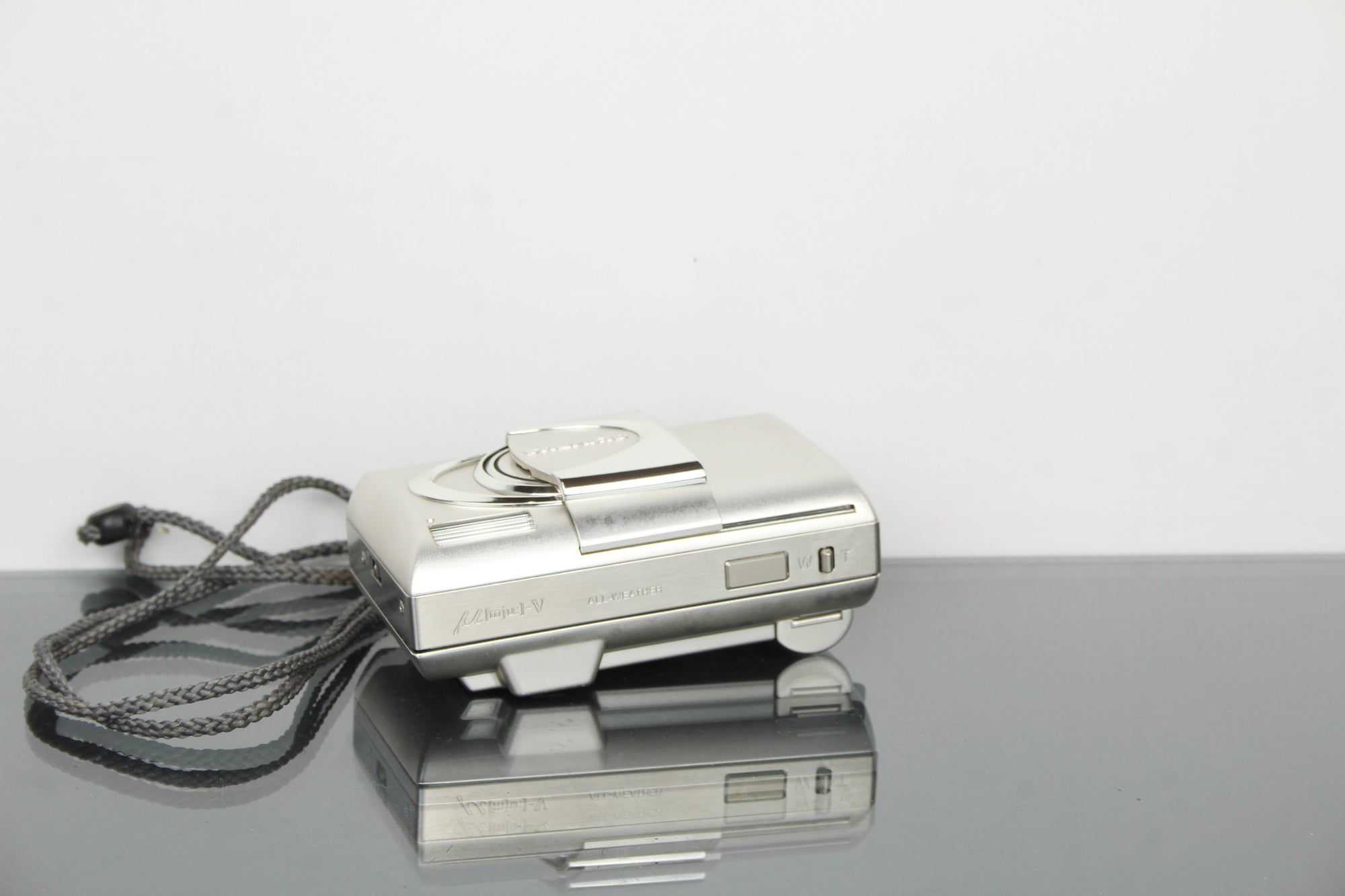Olympus Mju-V Todo clima