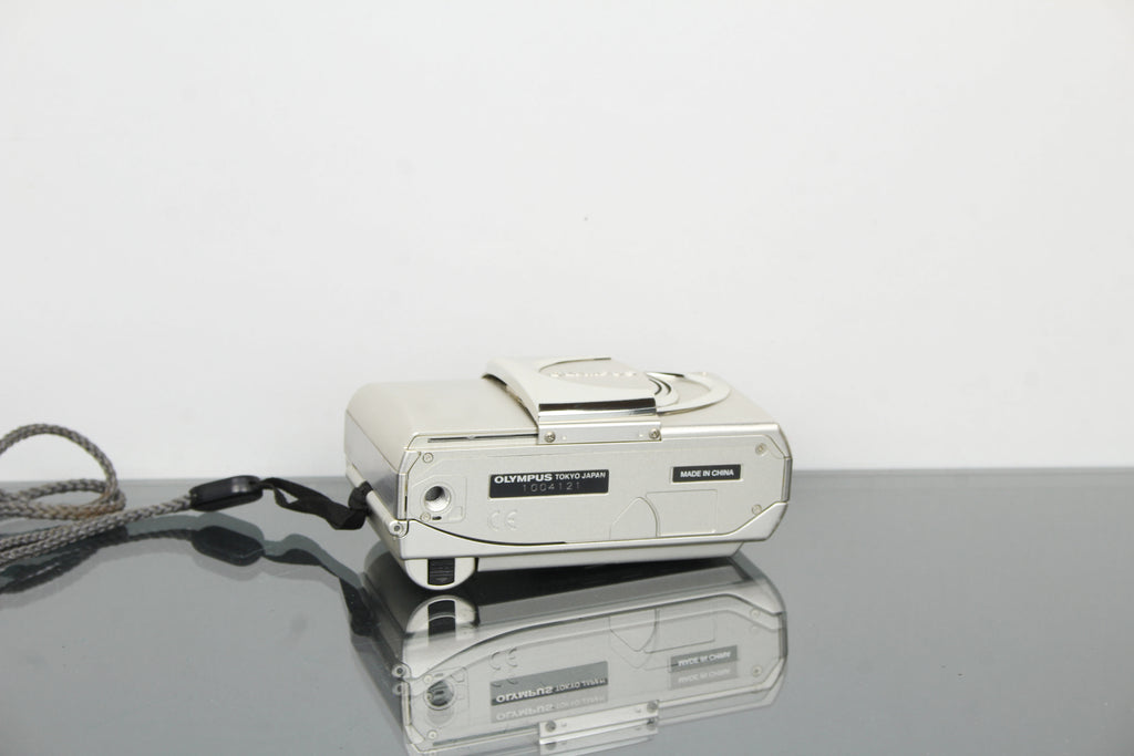 Olympus Mju-V Todo clima