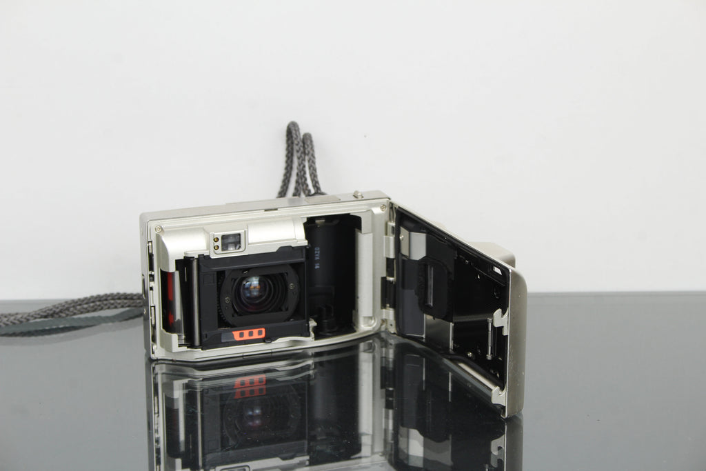 Olympus Mju-V Todo clima