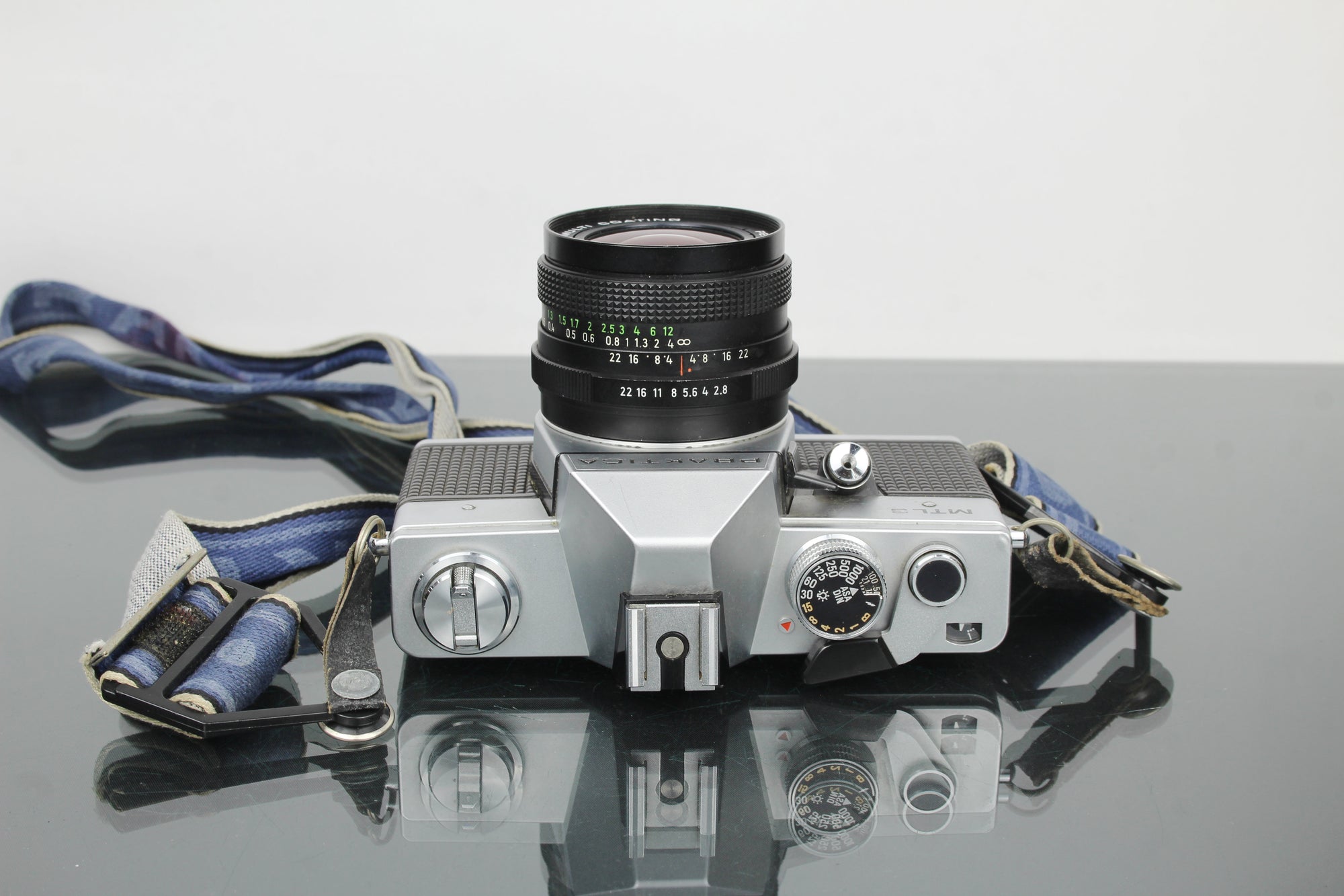 <tc>Praktica</tc> MTL 3 + lente Pentacon auto 2.8/29 M42