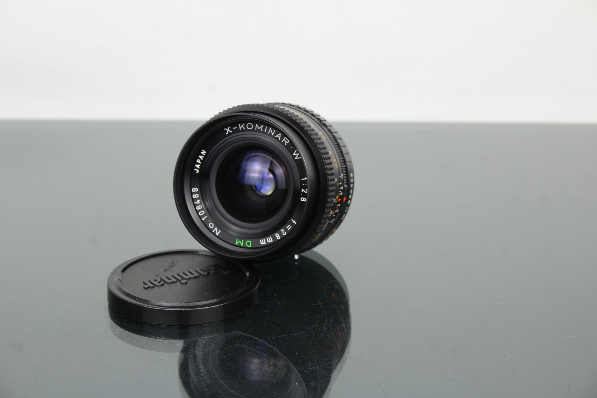 Kominar W 1:2.8 28mm Montura Fujica