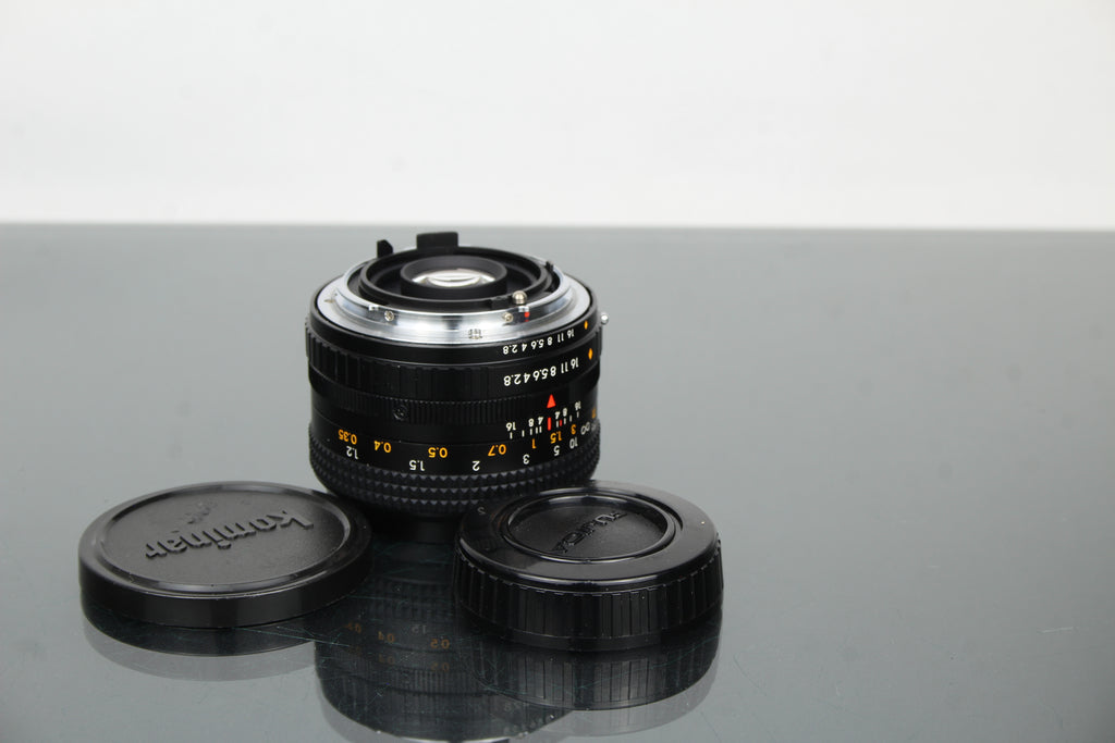 Kominar W 1:2.8 28mm Montura Fujica
