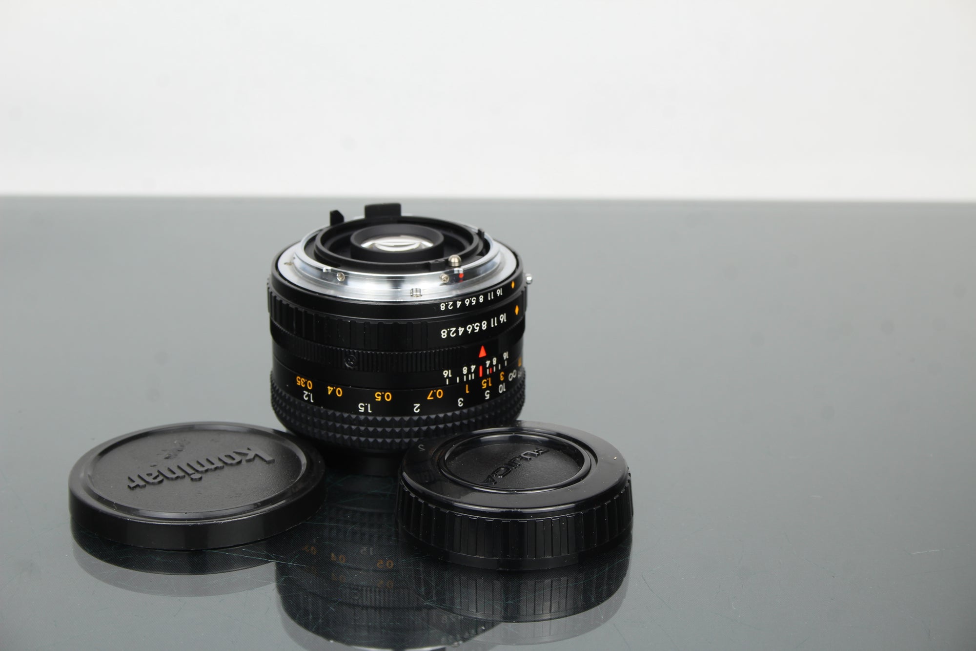 Kominar W 1:2.8 28mm Montura Fujica