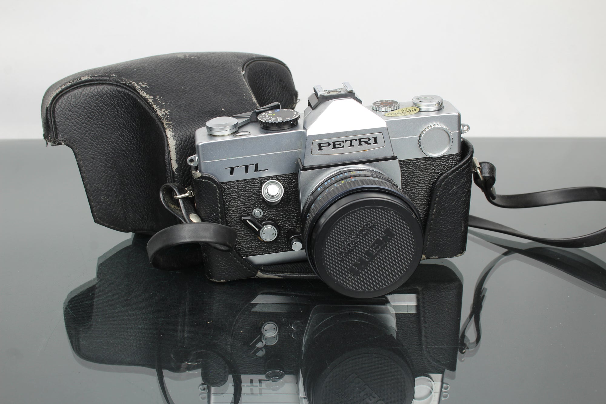 Petri TTL + 55mm 1.8 lente Petri