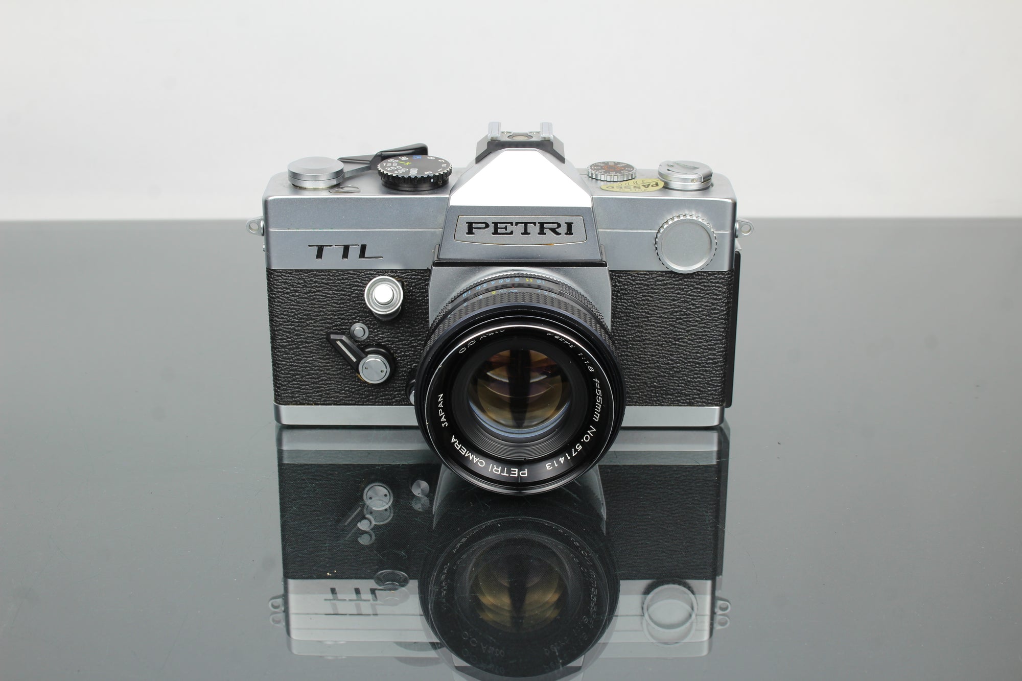Petri TTL + 55mm 1.8 lente Petri