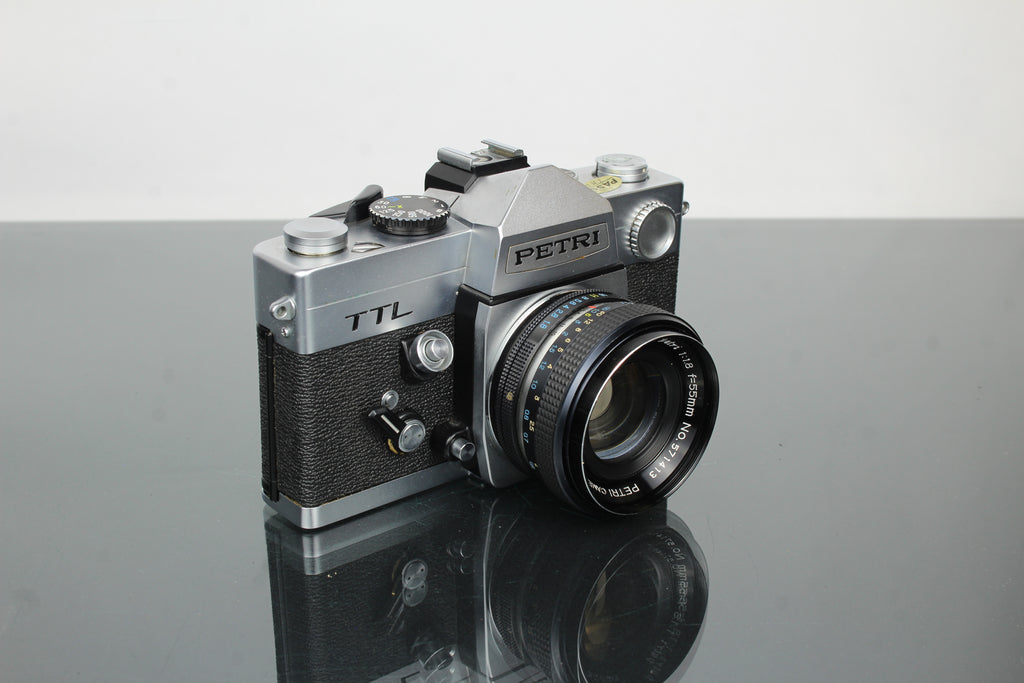 Petri TTL + 55mm 1.8 lente Petri