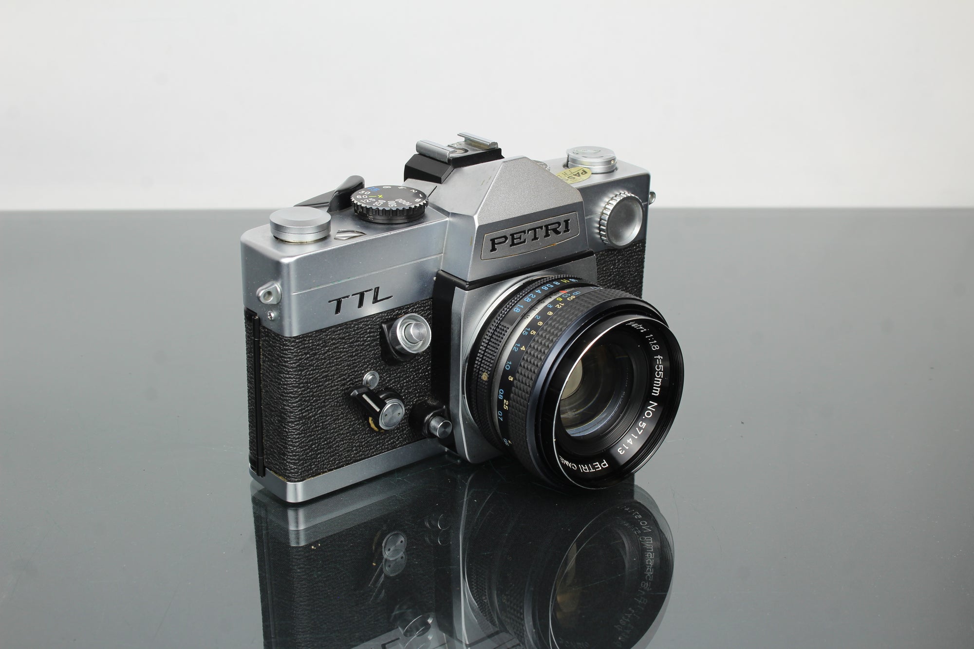 Petri TTL + 55mm 1.8 lente Petri
