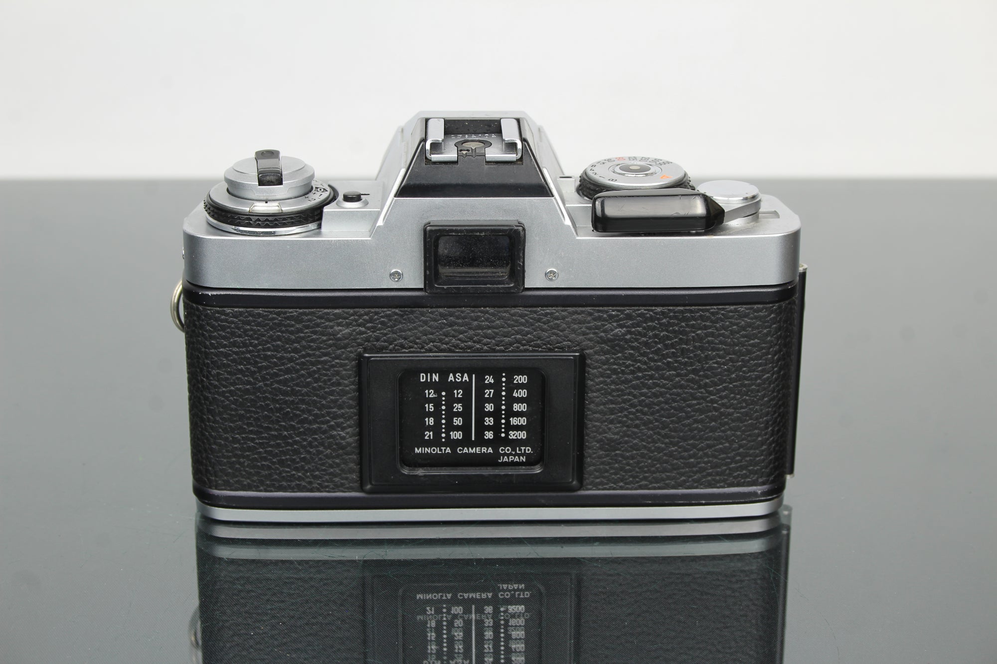 Minolta XG-M + lente Minolta MD Rokkor 45mm 1:2