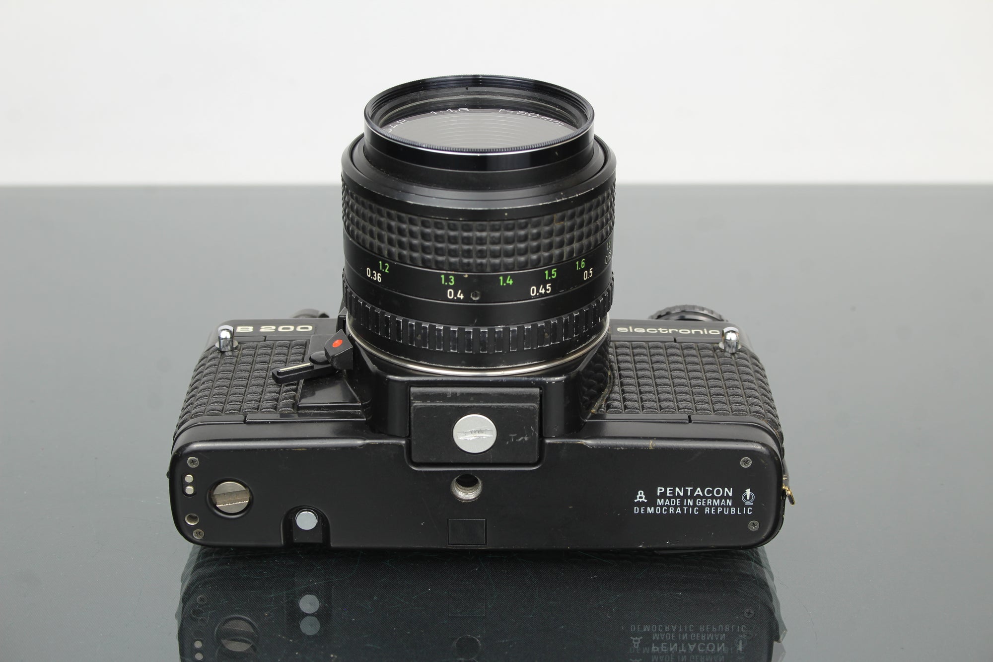<tc>Praktica</tc> B200 electrónico +  <tc>Praktica</tc>r 50mm 1.8 lente