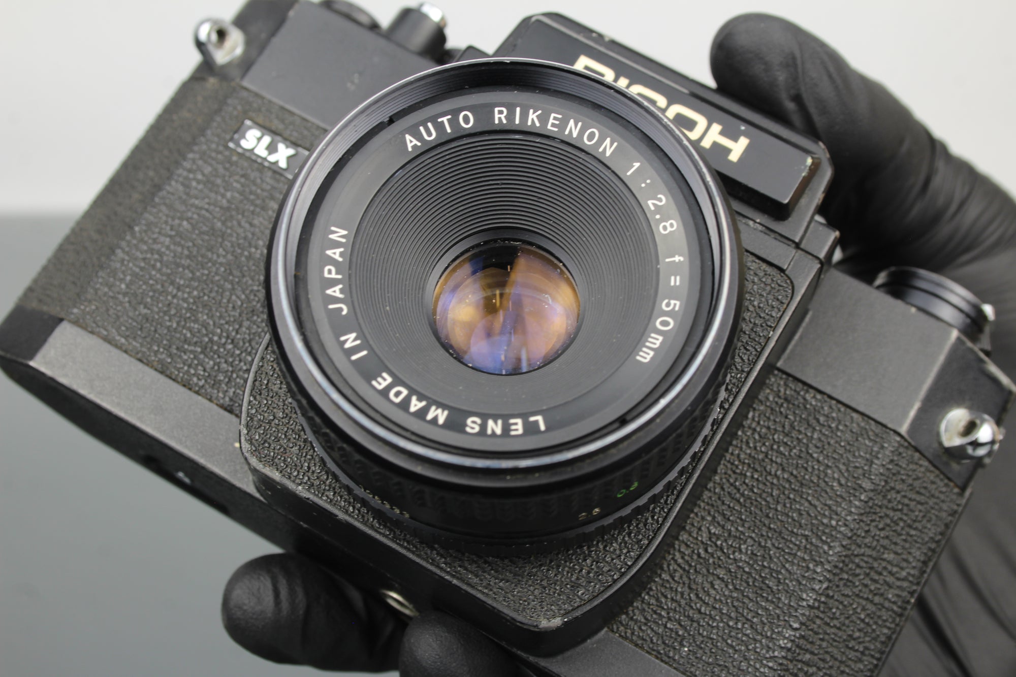 Ricoh SLX 500 + lente Auto Rikenon de 50 mm 2.8