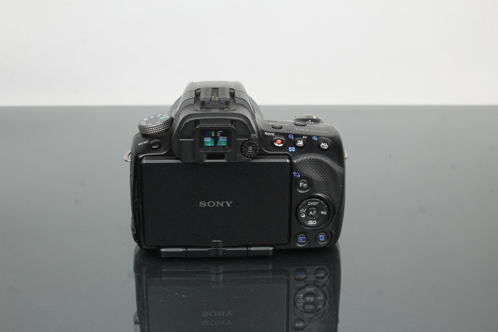 Sony SLT A33 + Lente Sony DT 3.5-5.6/18-55