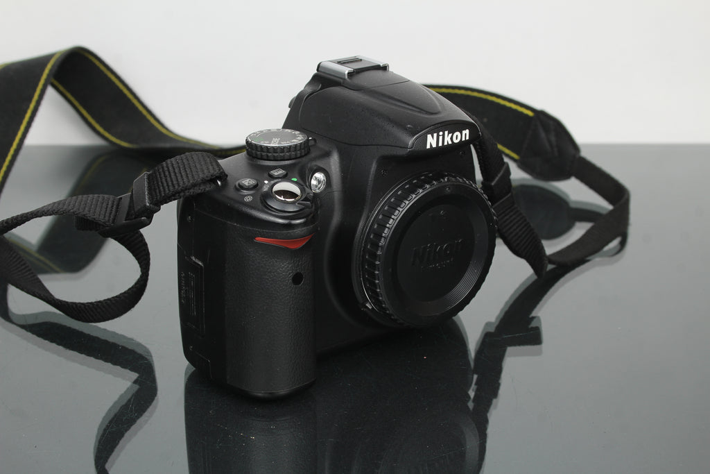 Nikon D5000