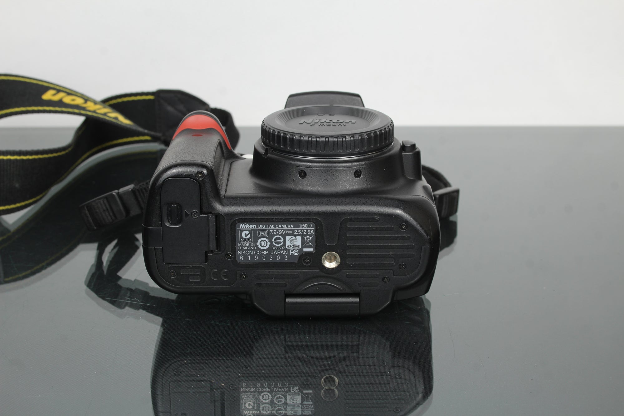 Nikon D5000