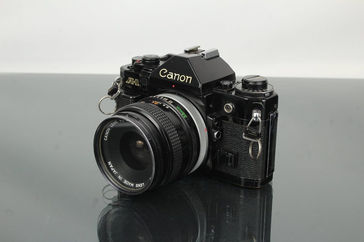 Canon A - 1 + Canon FD 35mm 3.5 lens - Dutch|Thrift
