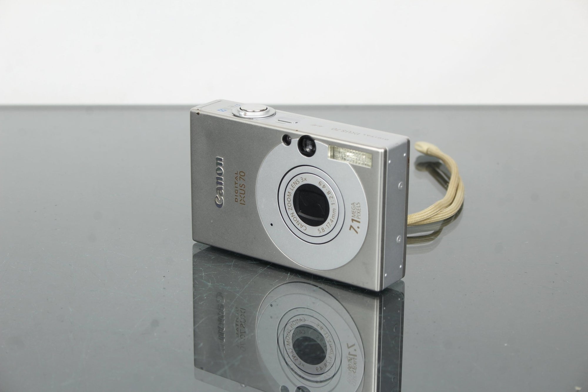Canon digital IXUS 70 - Dutch|Thrift