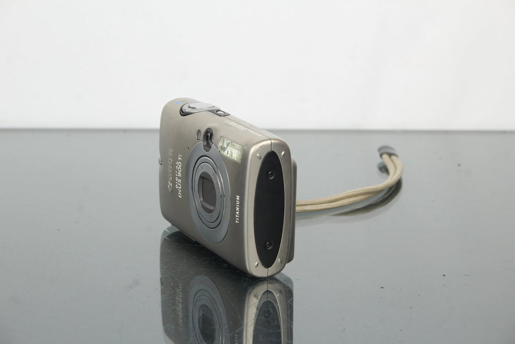 Canon Ixus 900 Ti - Dutch|Thrift
