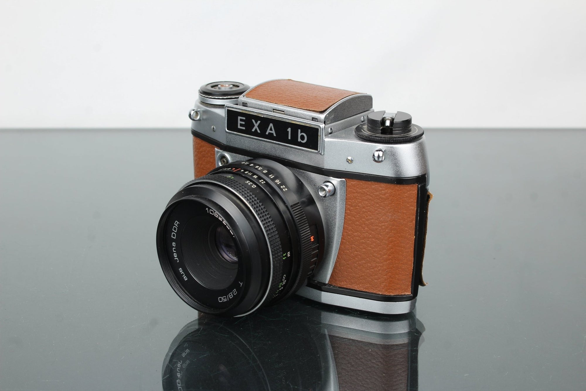 EXA 1B + Jena DDR 2.8/50 - Dutch|Thrift