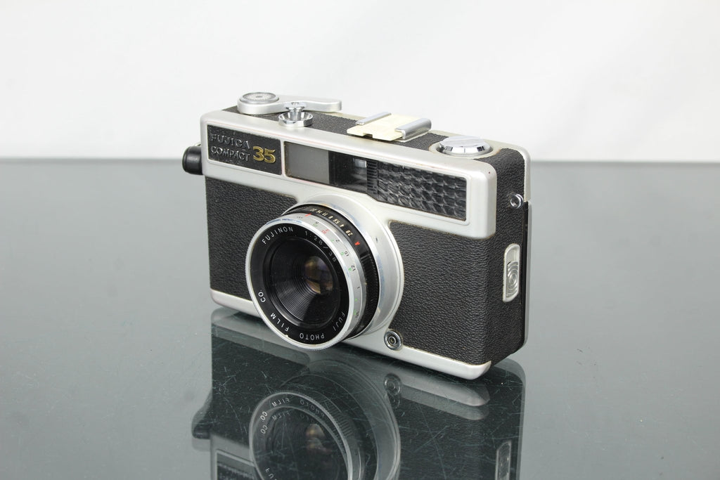 Fujica Compact 35 - Dutch|Thrift