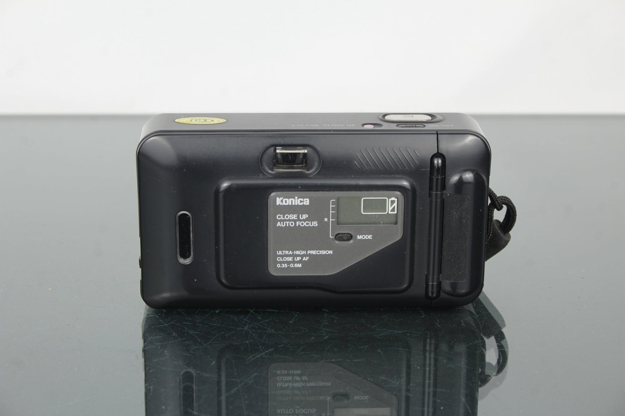 Konica A4 - Dutch|Thrift