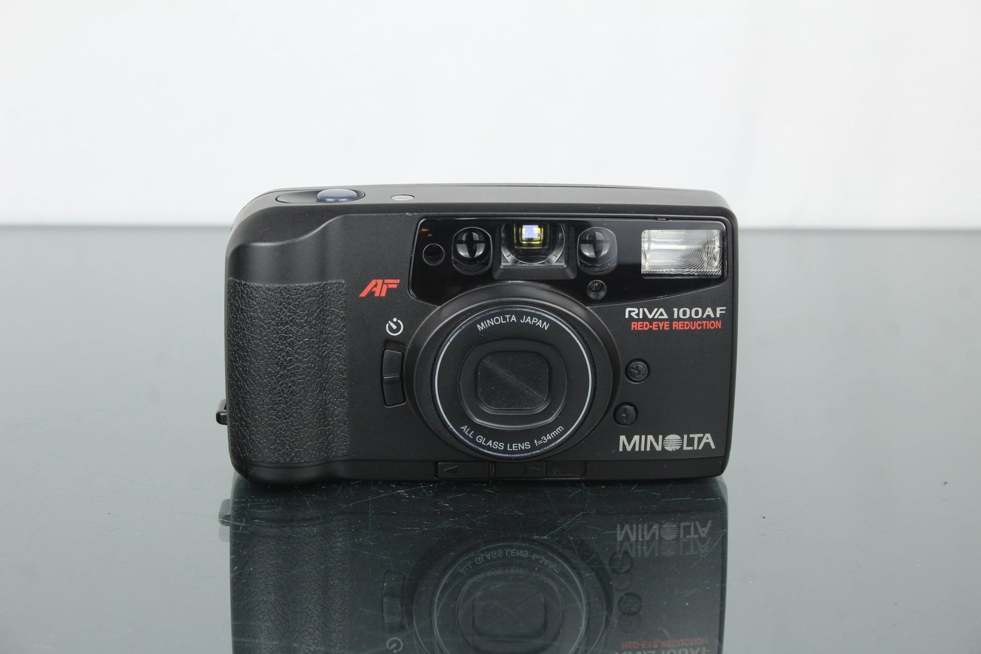 Minolta Riva 1000 AF - Dutch|Thrift