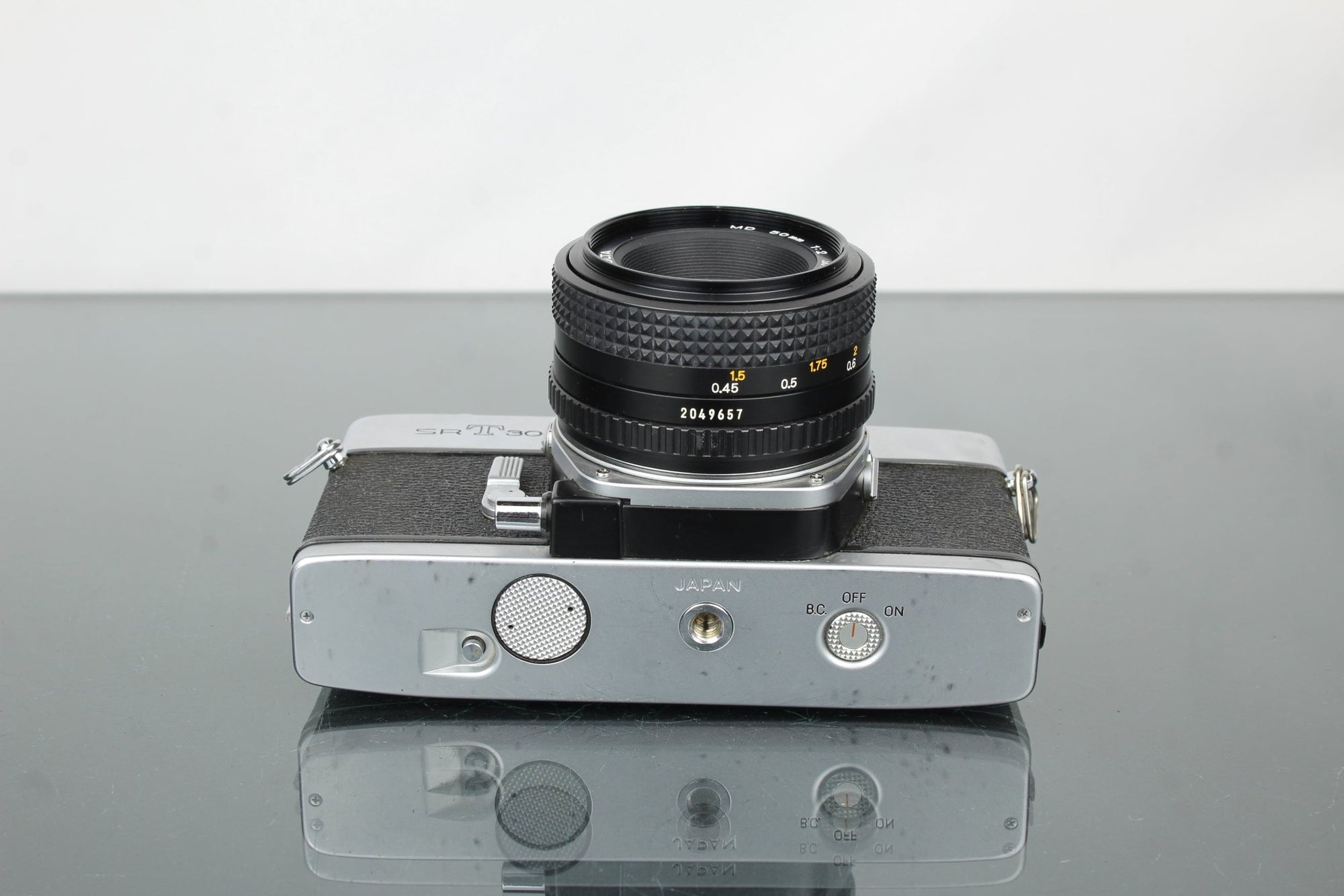 Minolta SR T 303 + Minolta 50mm 1:2 lens - Dutch|Thrift