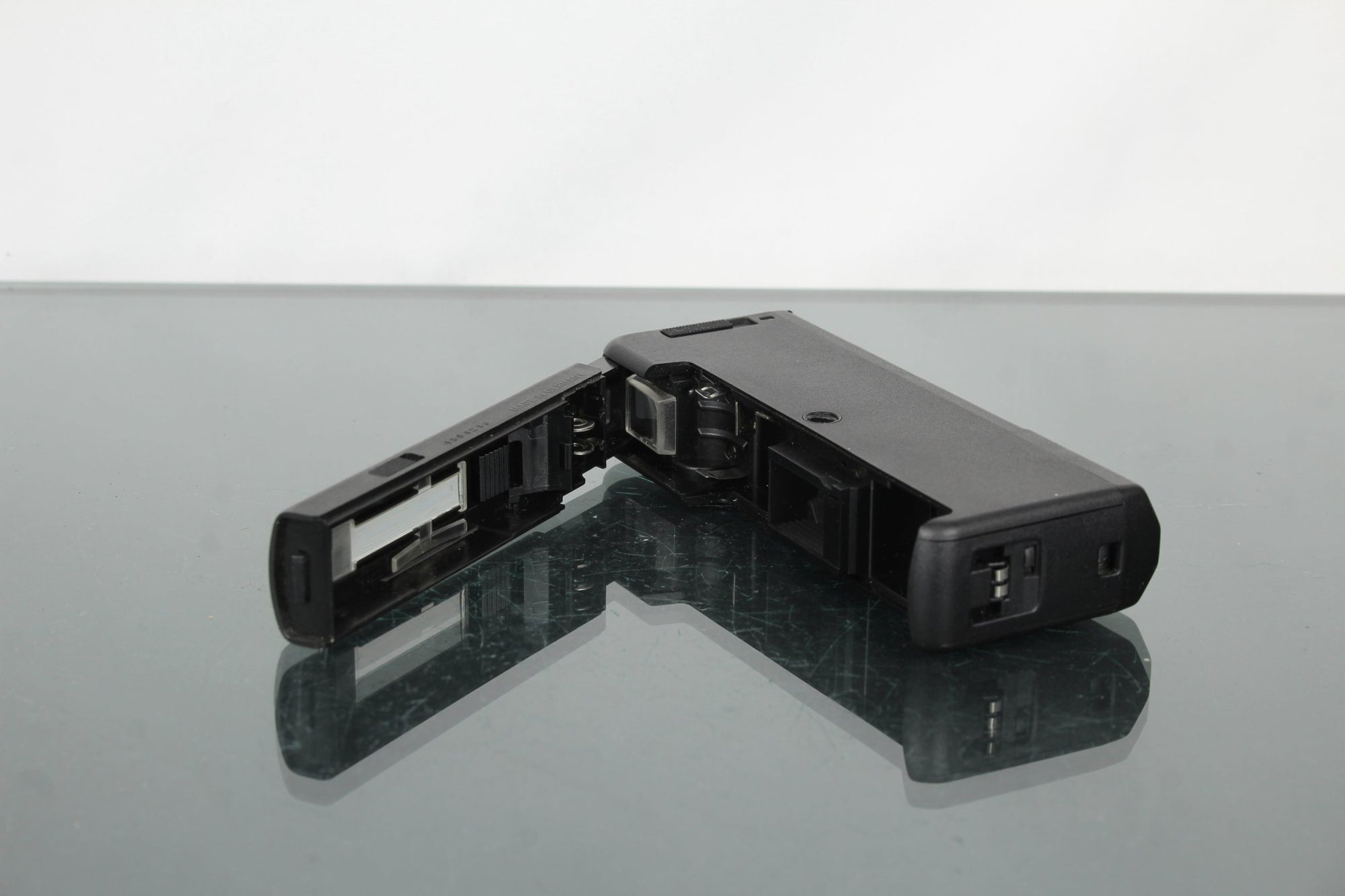 Minox 110 S - Dutch|Thrift