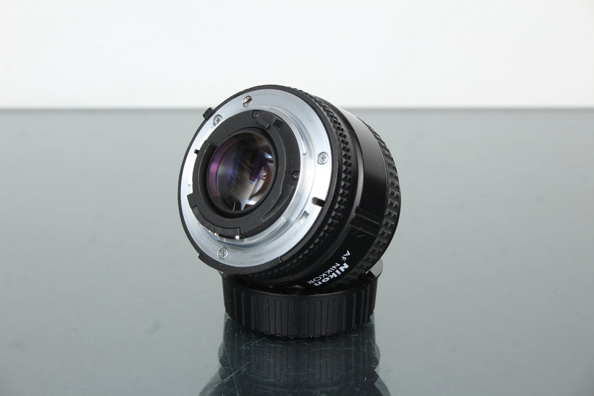 Nikon AF Nikkor 35mm 1:2 - Dutch|Thrift