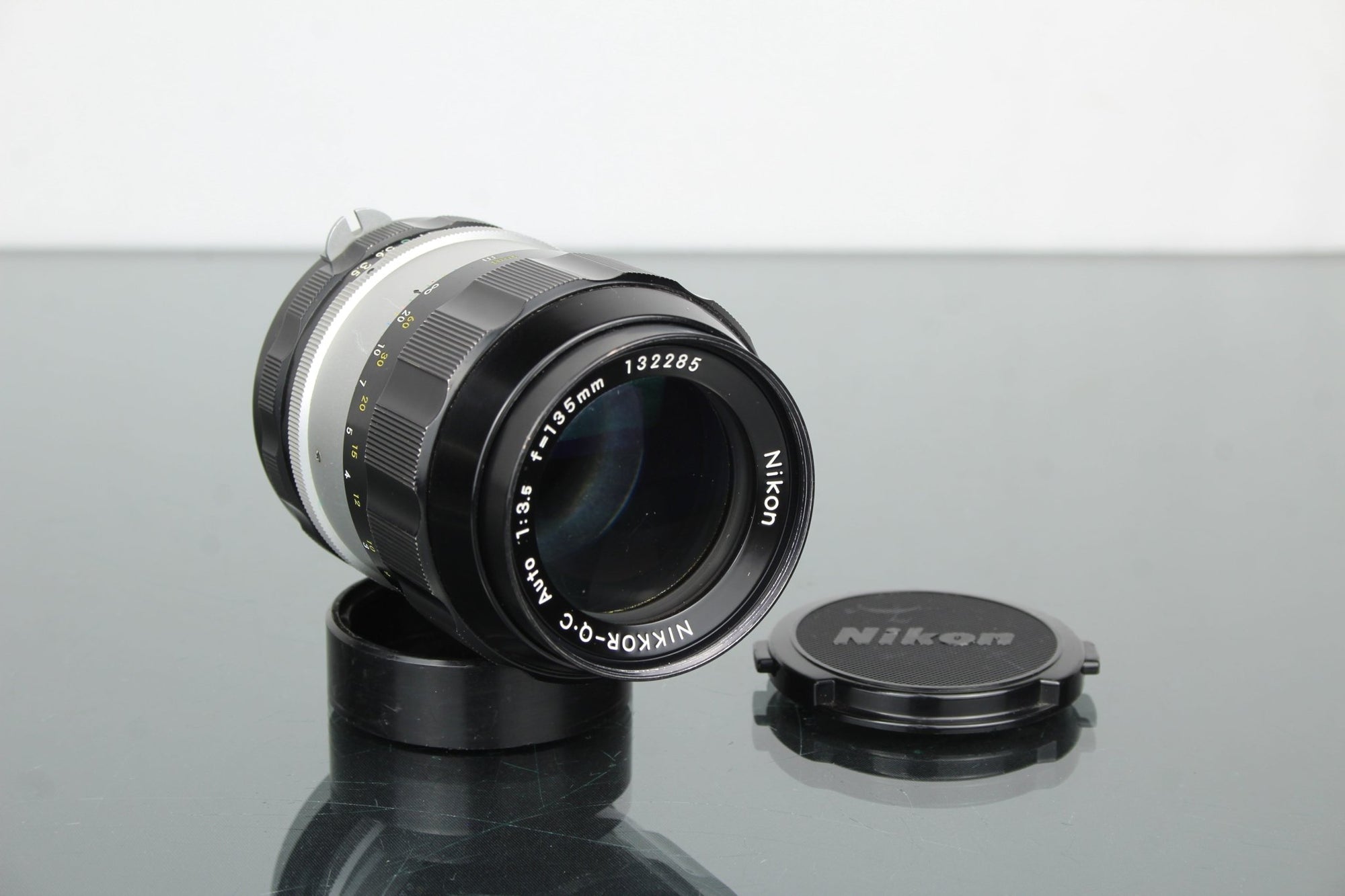 Nikon Nikkor - Q.C Auto 135mm Nikon F Pre - AI Mount - Dutch|Thrift