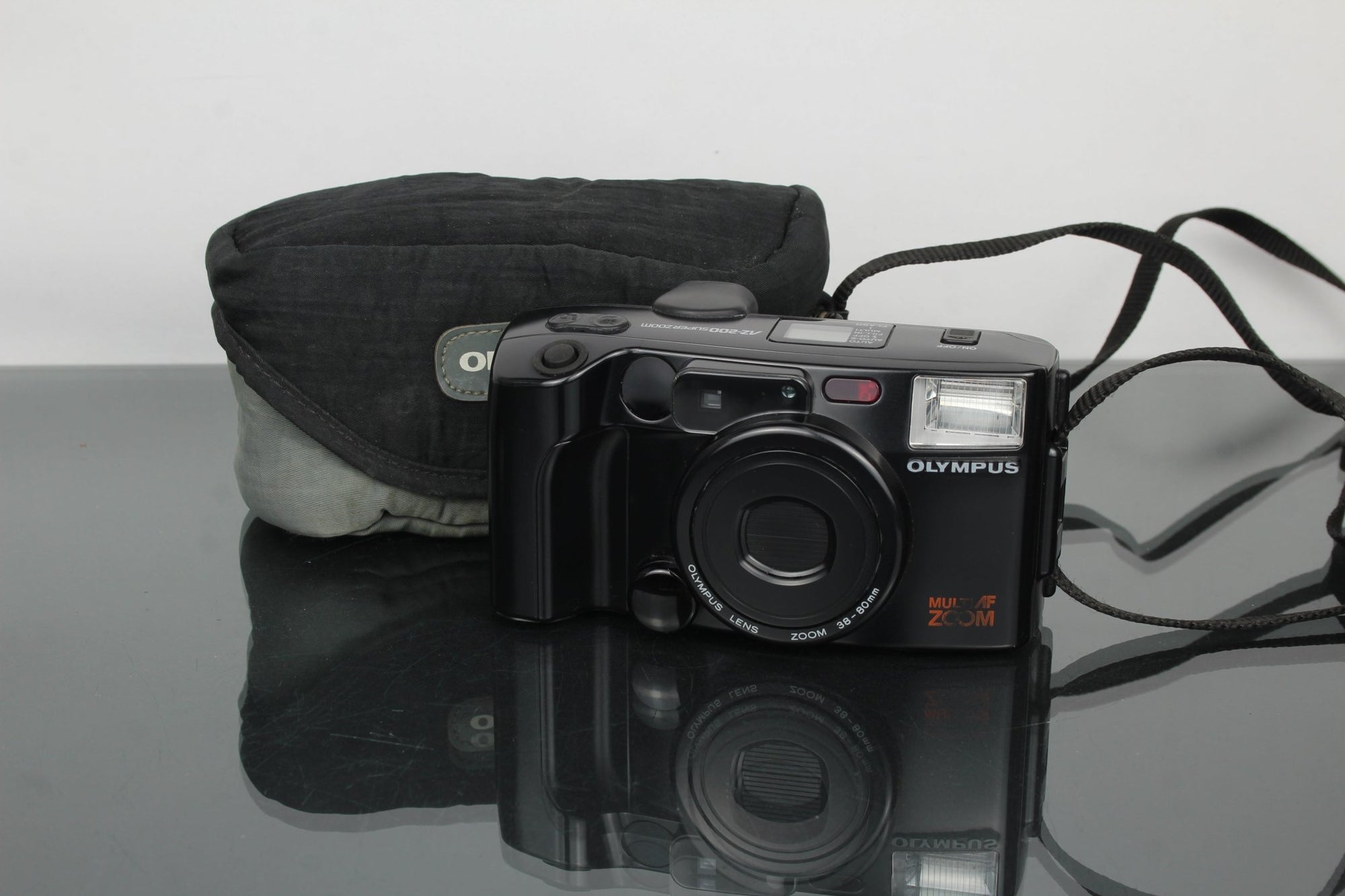 Olympus AZ - 200 - Dutch|Thrift