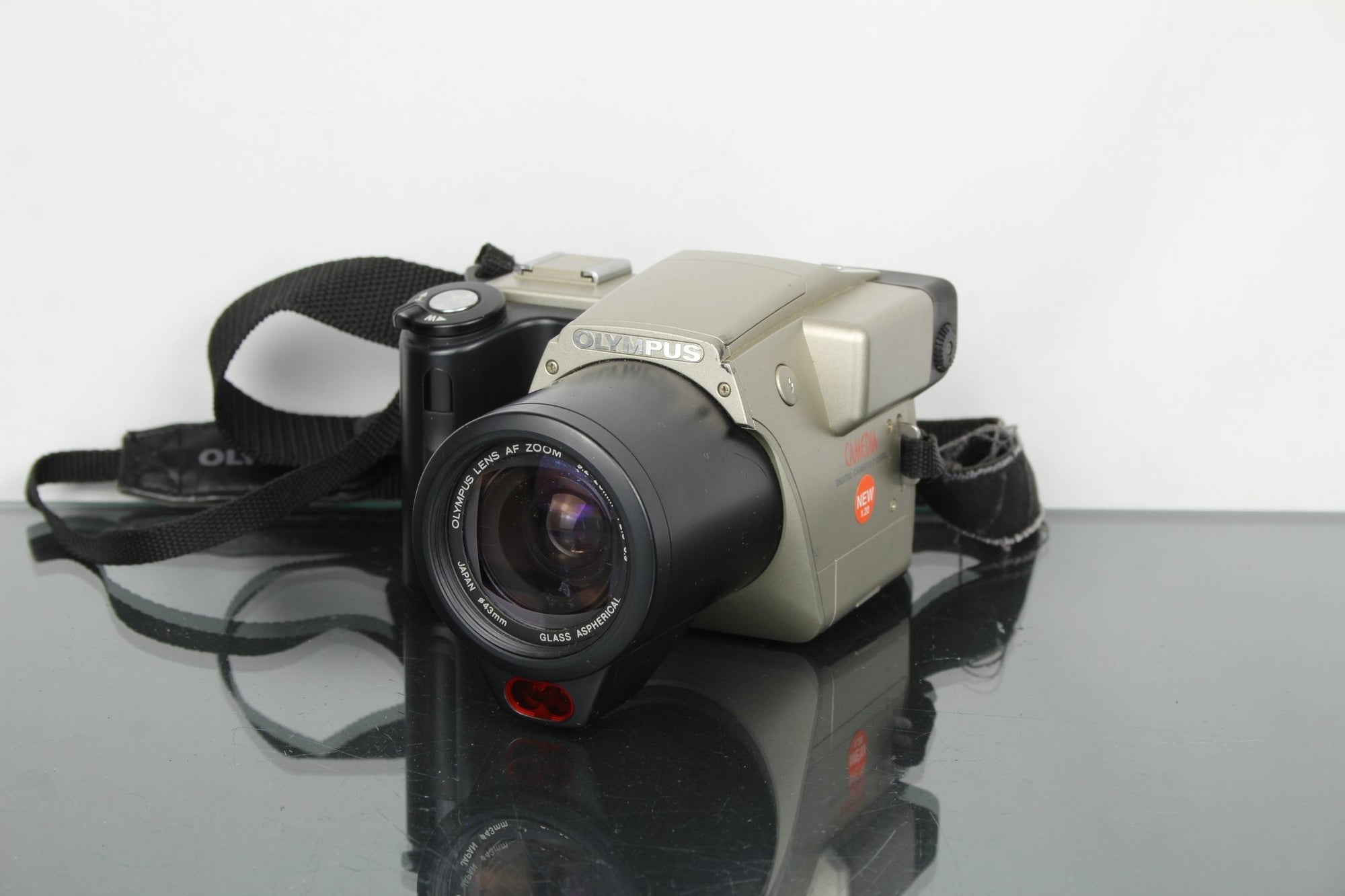 Olympus C - 2500L - Dutch|Thrift