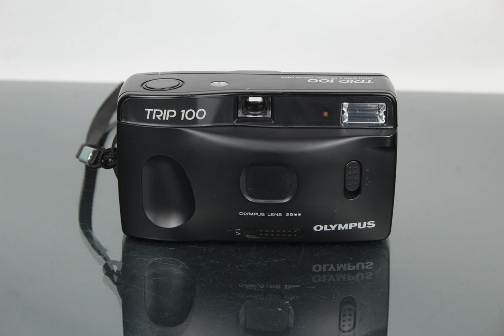 Olympus Trip100 - Dutch|Thrift