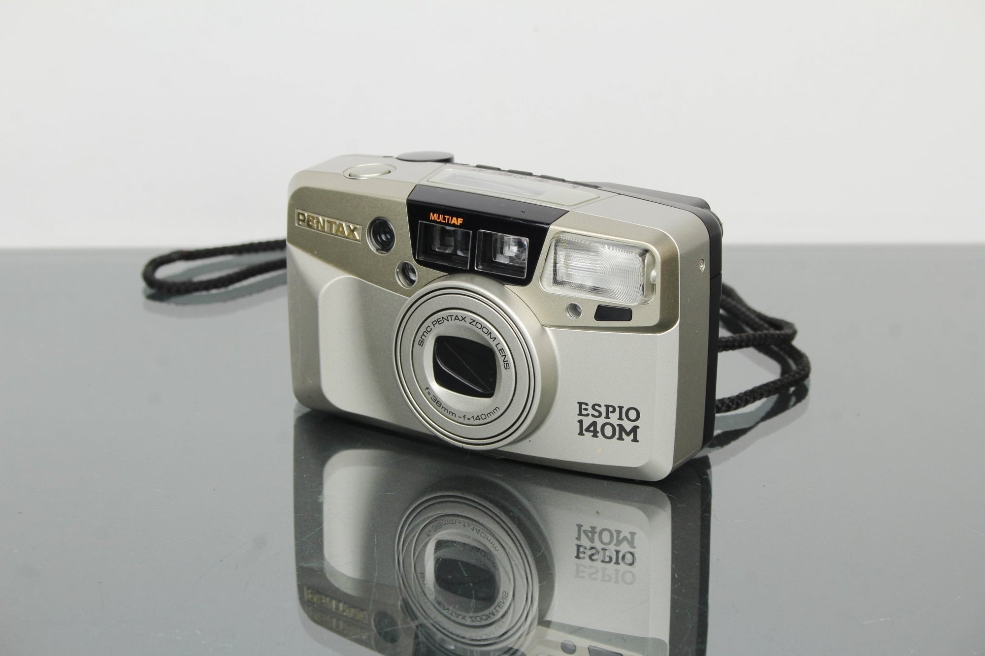 Pentax Espio 140M - Dutch|Thrift