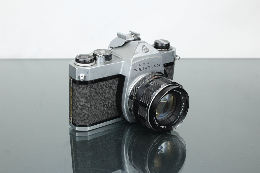 Pentax SP1000 + Asahi SMC Takumar 1:2/55 Lens - Dutch|Thrift
