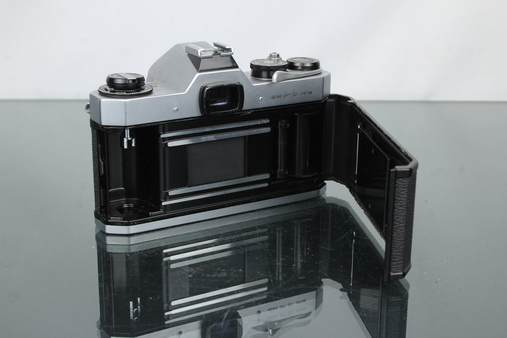 Pentax Sportmatic SP - Dutch|Thrift