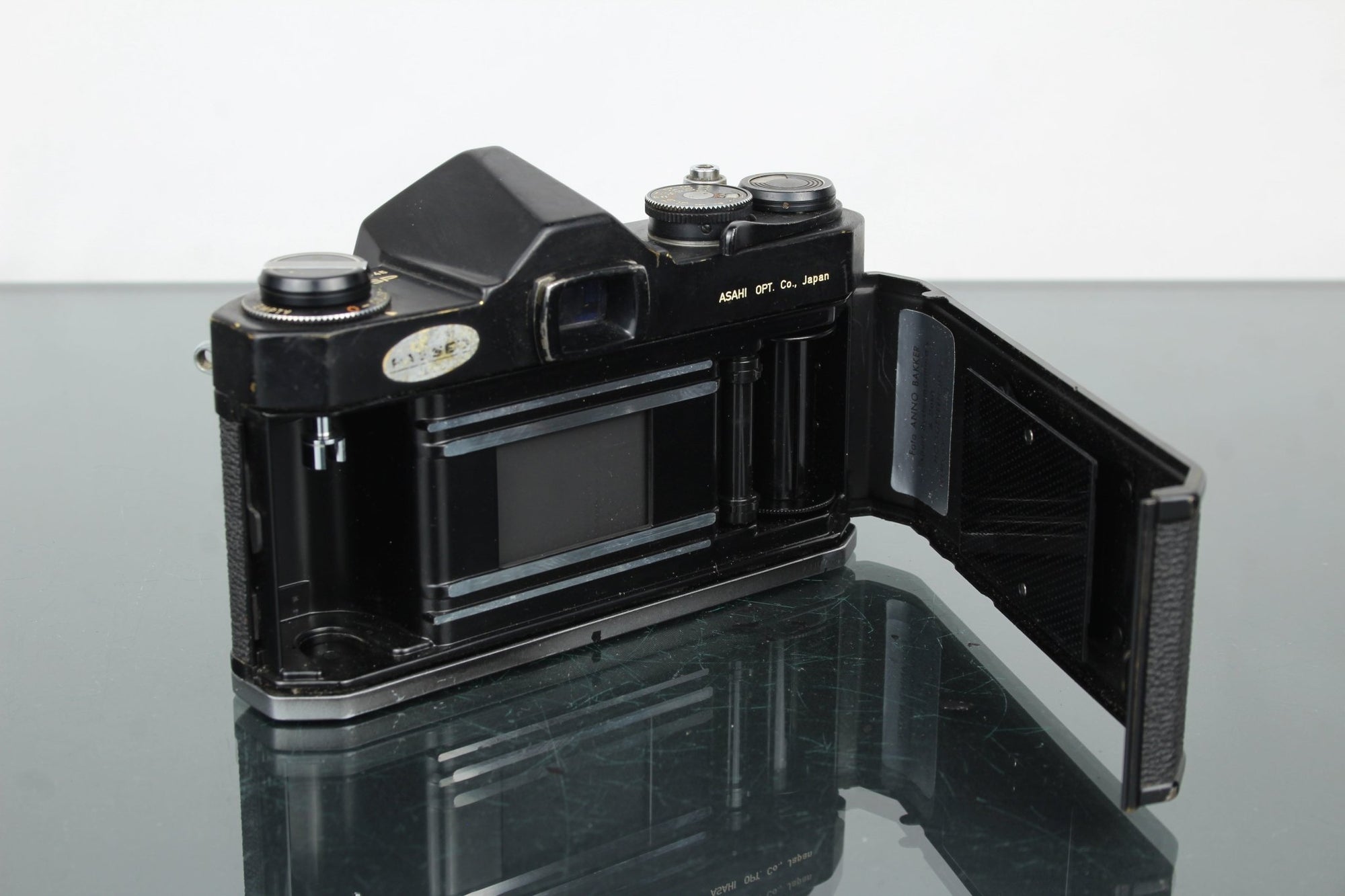 Pentax Spotmatic + Domiplan 28/50 - Dutch|Thrift
