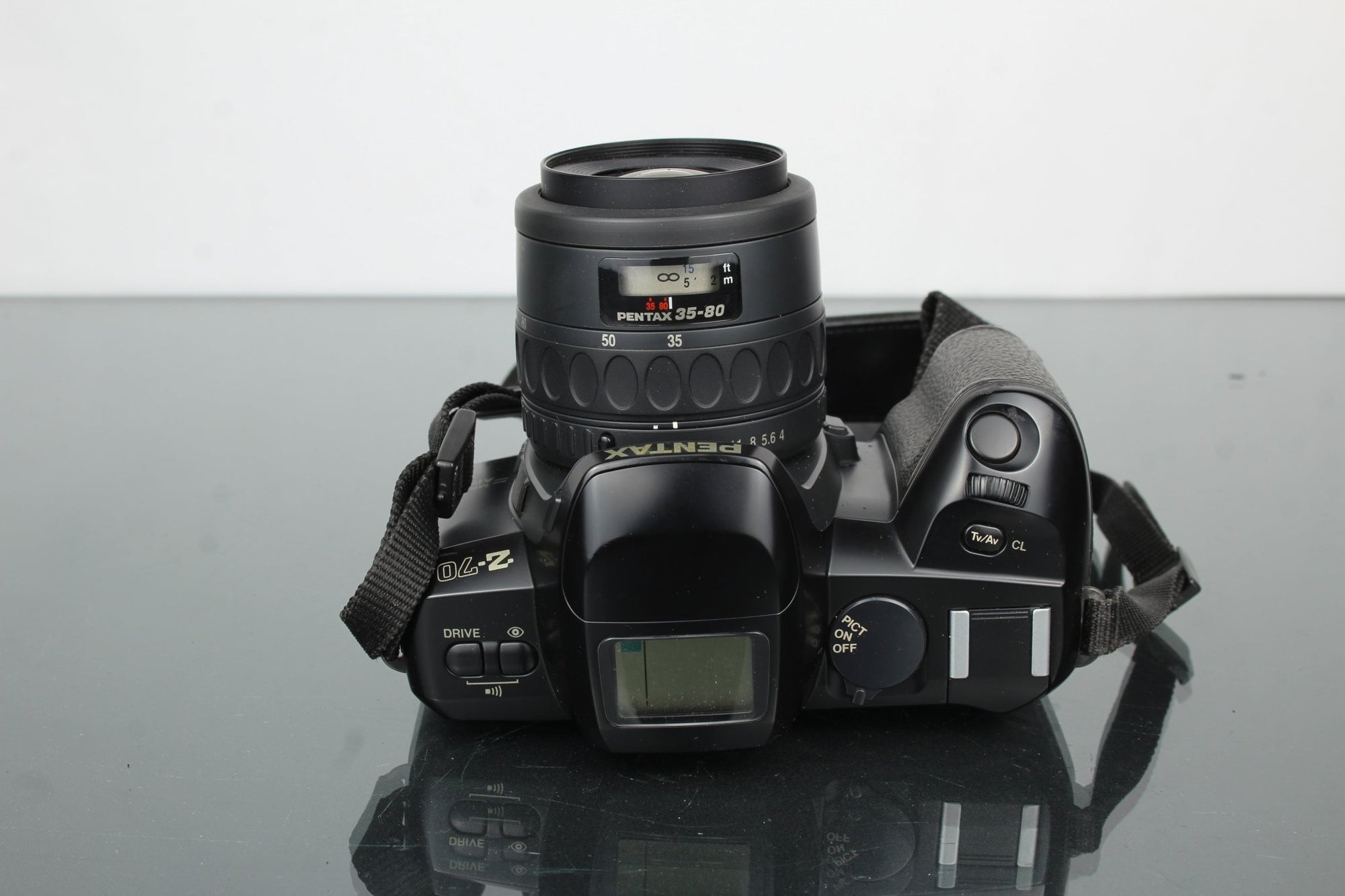 Pentax Z - 70 + SMC Pentax - F 1:4 - 5.6 35 - 80mm - Dutch|Thrift