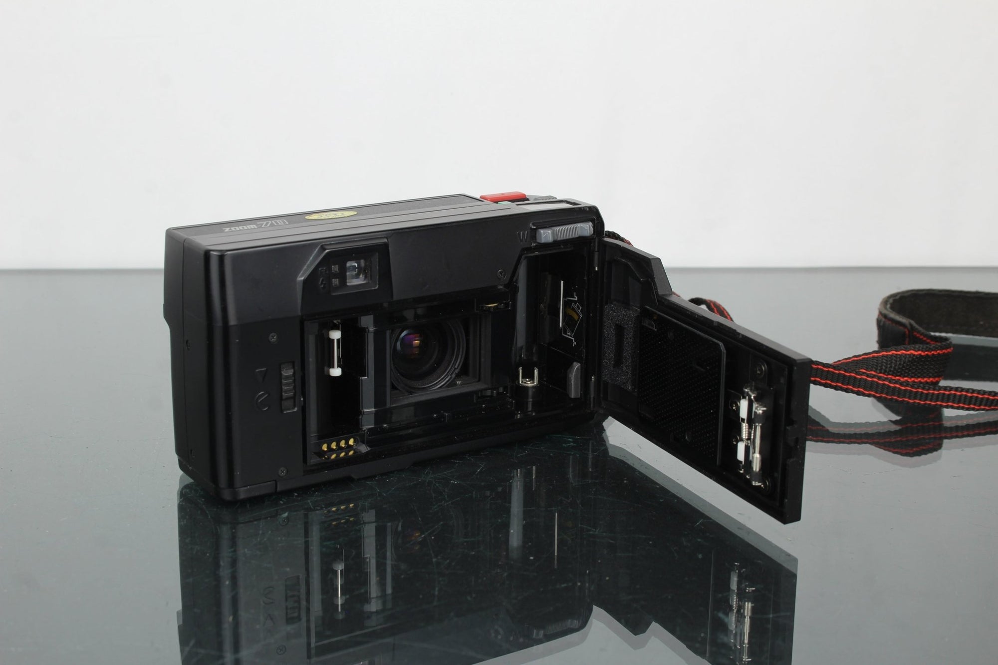 Pentax Zoom 70 - Dutch|Thrift