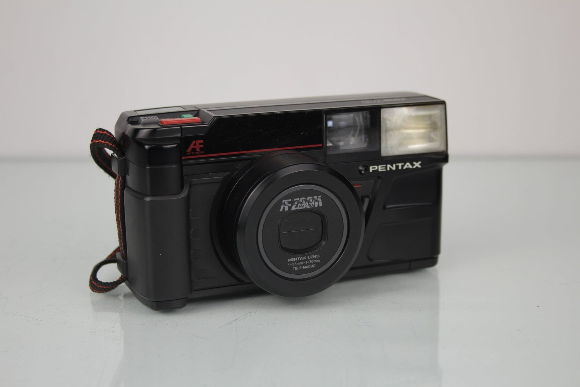 Pentax Zoom - 70 - Dutch|Thrift