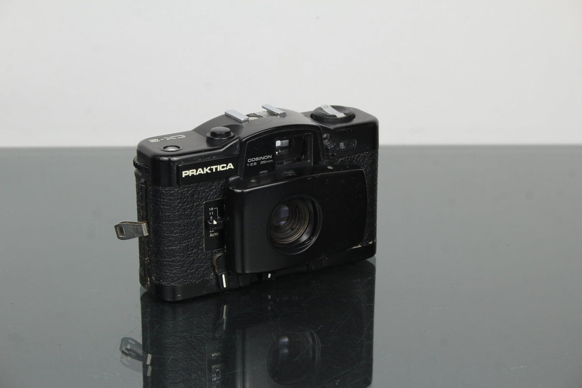 Praktica CX - 2 - Dutch|Thrift