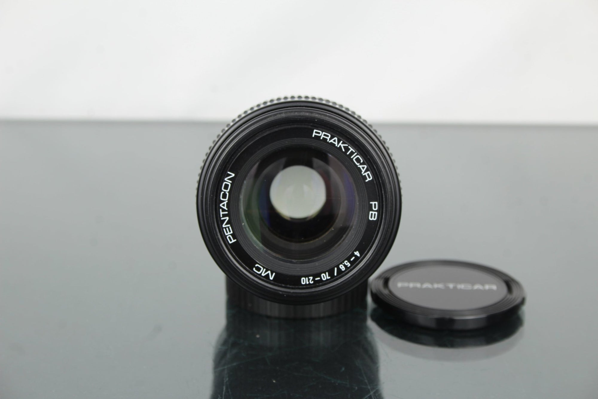 prakticar Pentacon mc 4 - 5.6 70 - 210mm Praktica PB mount - Dutch|Thrift