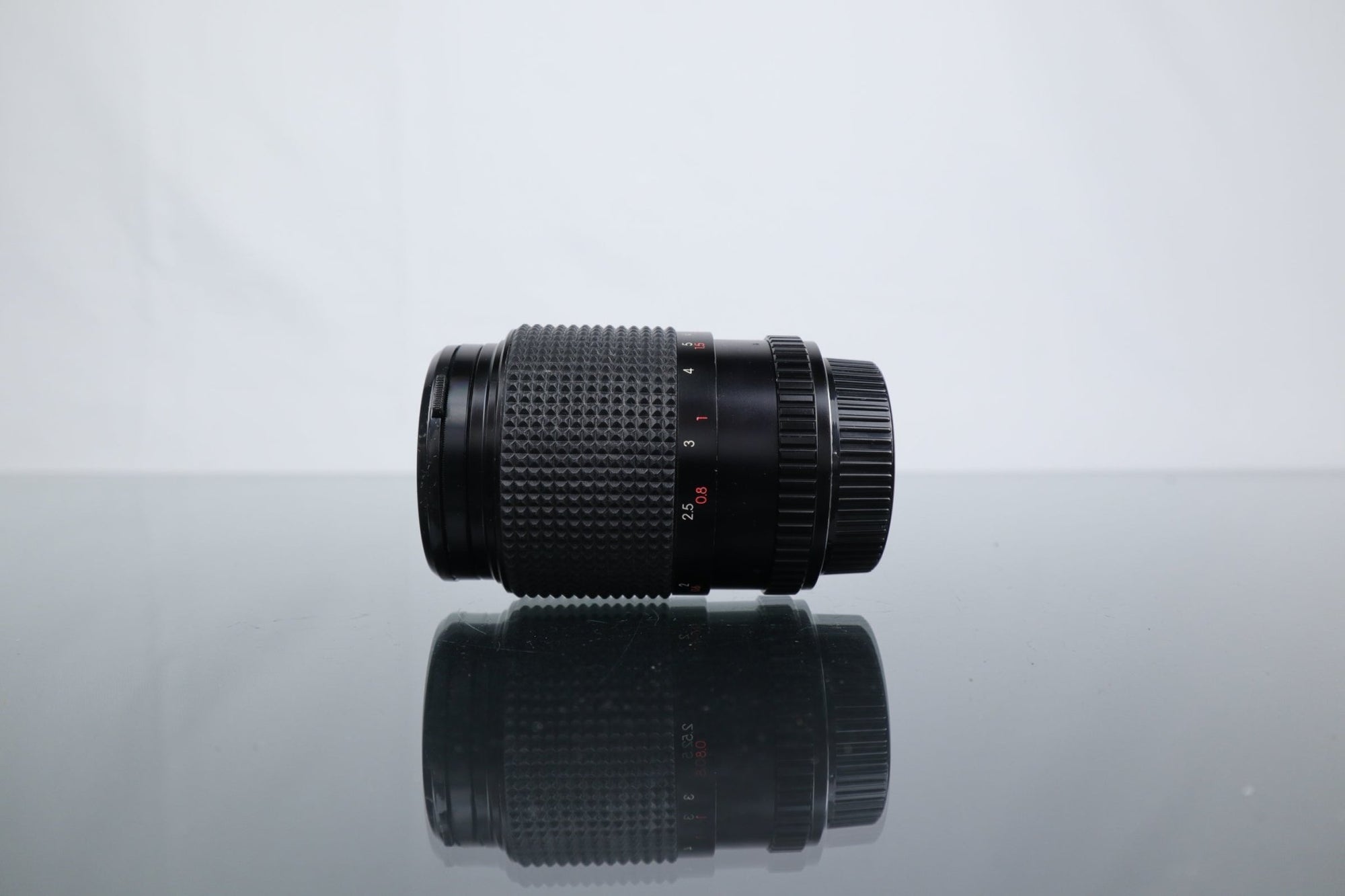 Revue 35 - 70mm 1:2.8 - 3.8 Zoom lens PK Mount - Dutch|Thrift
