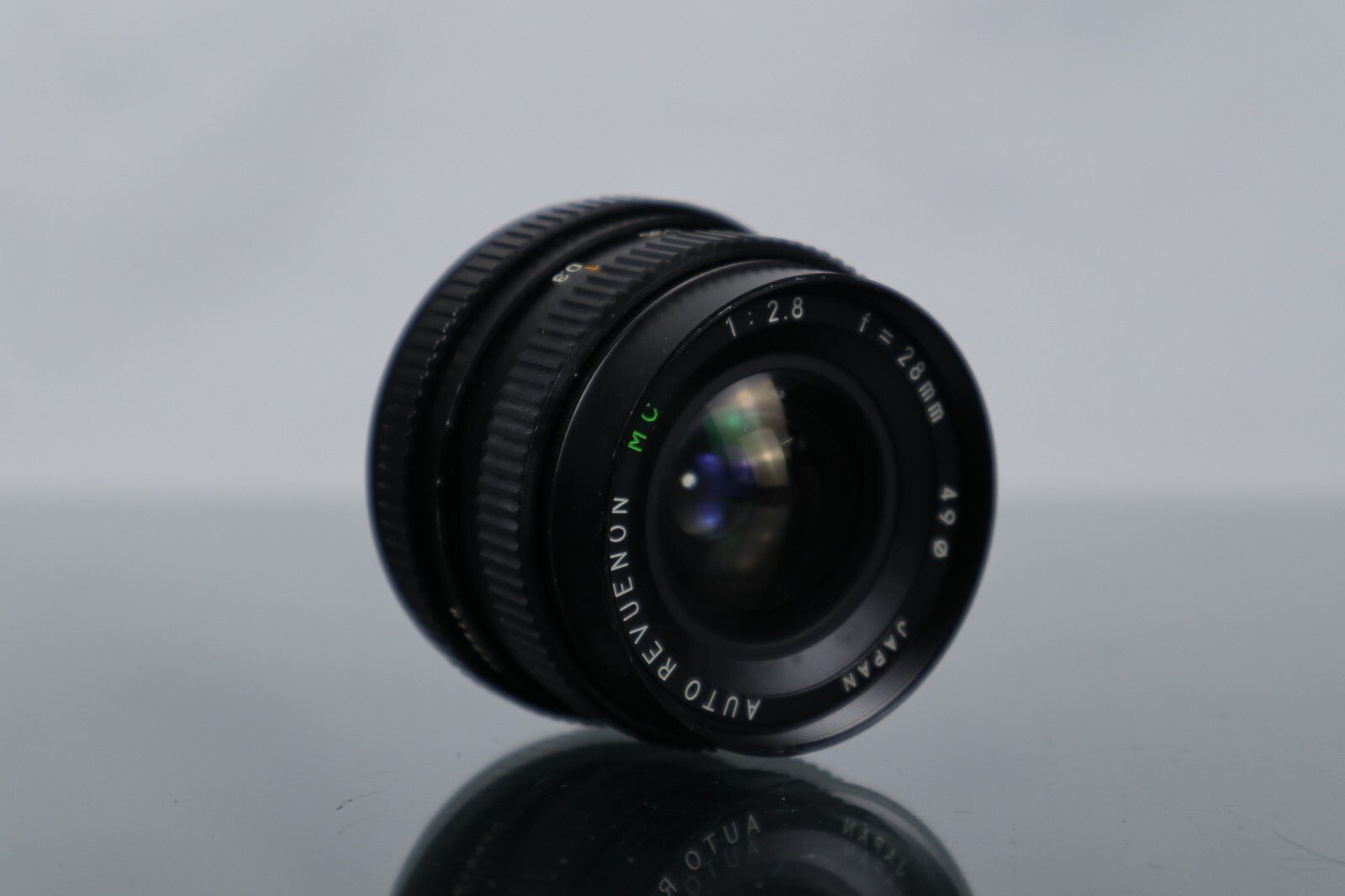 Revuenon Auto MC Lens | 1:2.8 28mm | Pentax K Mount - Dutch|Thrift