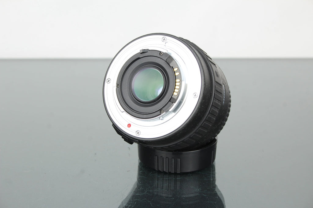 Sigma DL Zoom 35 - 80mm 1:4 - 5.6 - Sigma SA Mount - Dutch|Thrift
