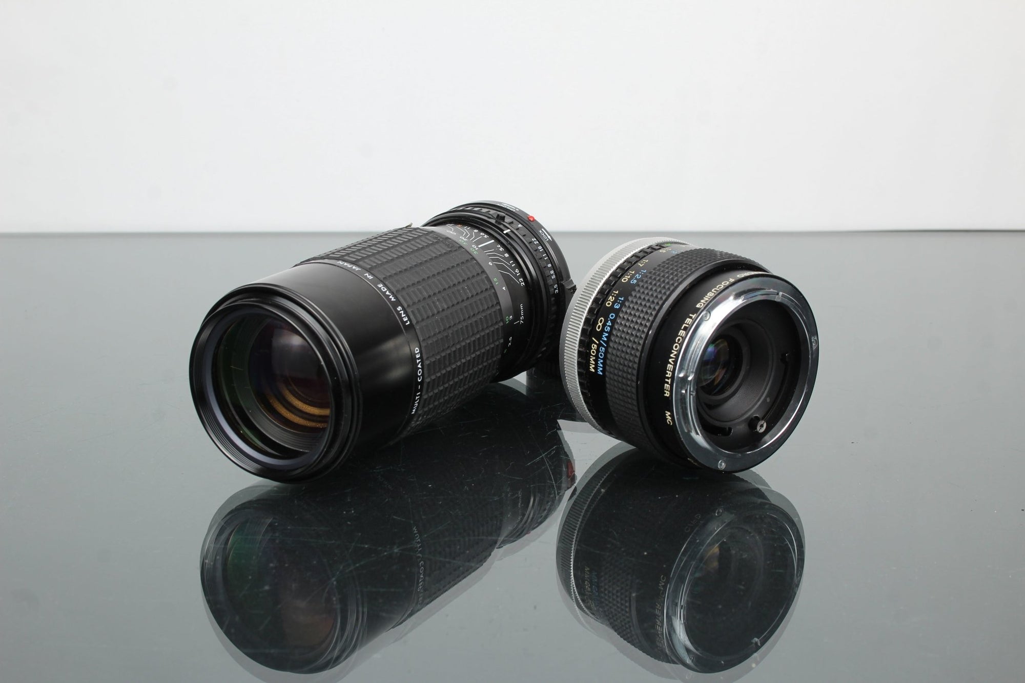 Sigma zoom 70 - 210mm 1:3.5 - 4.5 Canon FD Mount - Dutch|Thrift